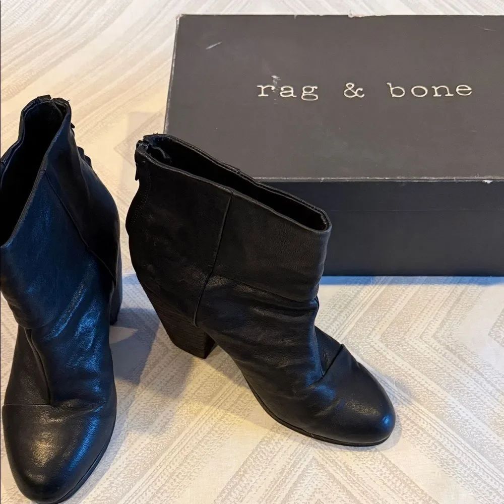 Rag & Bone Newbury Ankle Boots Black Leather 3.5” Heel Size 38 with Box
